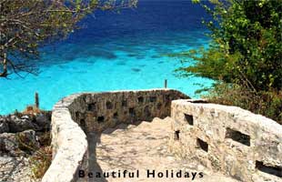 typical scenery of bonaire